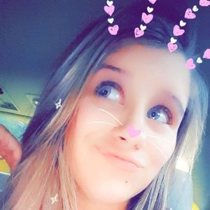 Meet your Posher, Katelyn